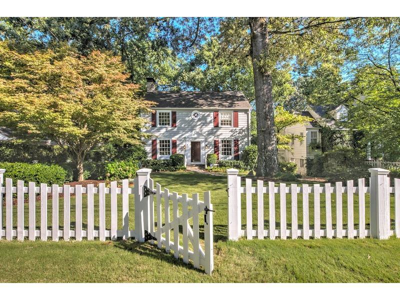 460 Brentwood Drive NE, Atlanta, GA 30305 (MLS #5756915) :: North Atlanta Home Team