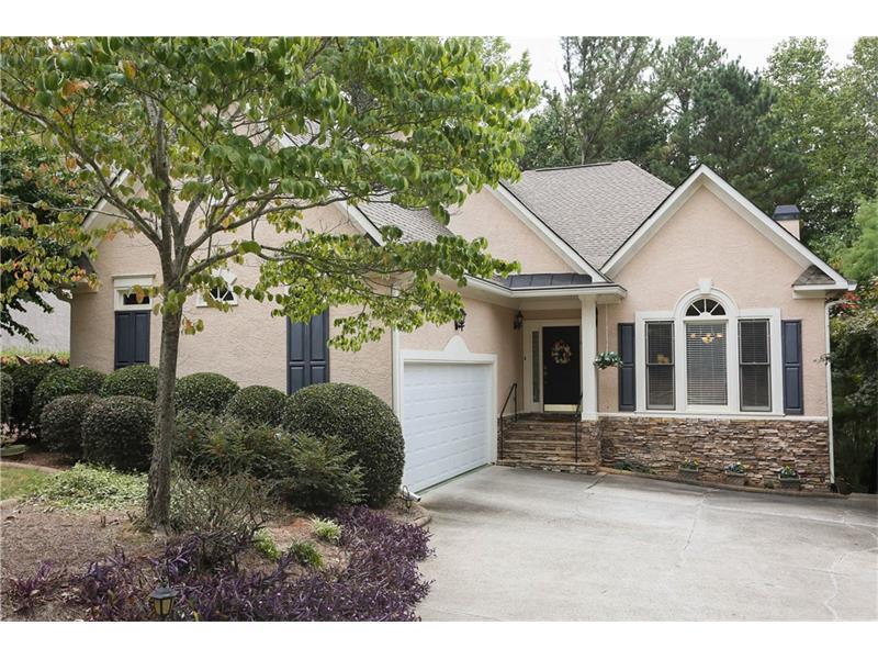 1015 Golf Estates Drive, Woodstock, GA 30189 (MLS #5759353) :: North Atlanta Home Team