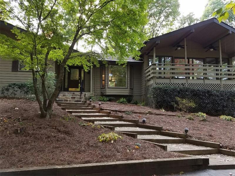 114 Bear Ridge Road, Cleveland, GA 30528 (MLS #5763428) :: North Atlanta Home Team