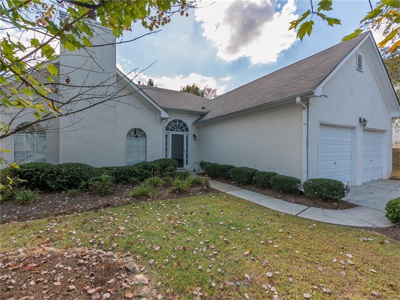 3728 Winfield Court SW, Atlanta, GA 30331 (MLS #5763517) :: North Atlanta Home Team