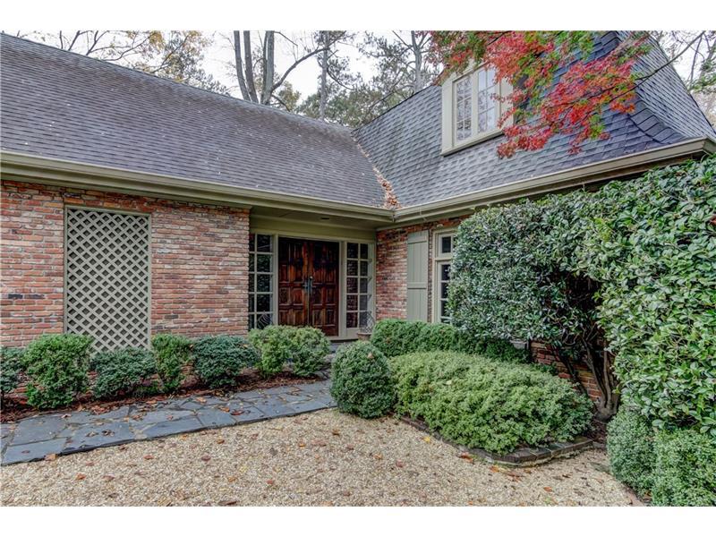 2550 Dellwood Drive - Photo 1