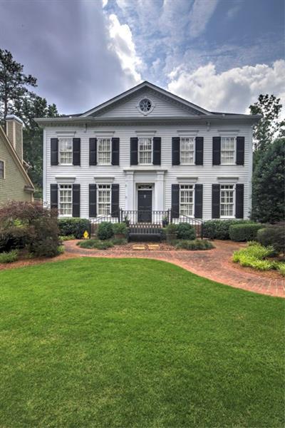4555 Club Drive - Photo 1