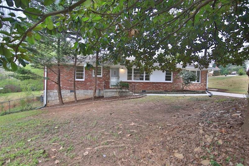 1517 Moncrief Circle - Photo 1