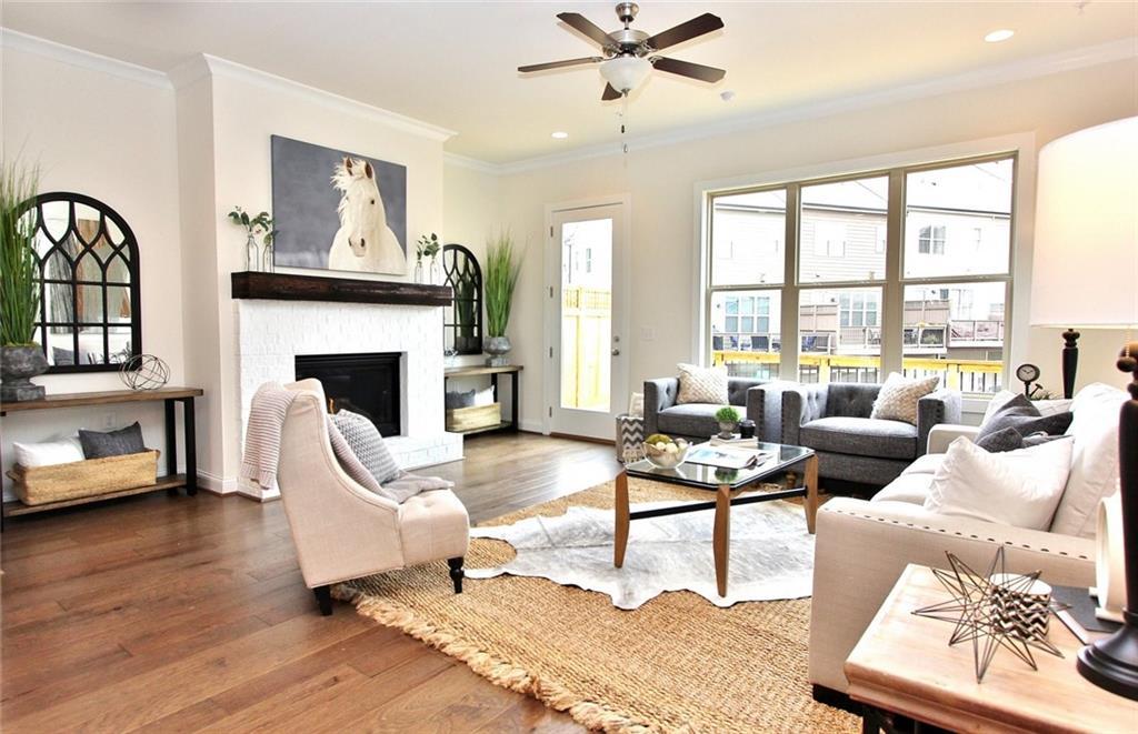 320 Lantana Lane - Photo 1