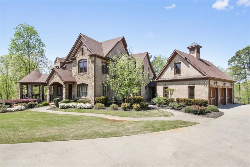 605 Dale Court - Photo 1