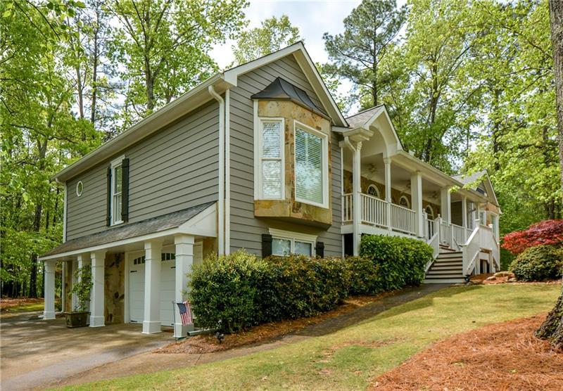 1029 Oak Way - Photo 1