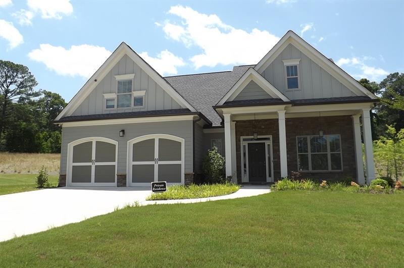 464 Patricia Circle - Photo 1