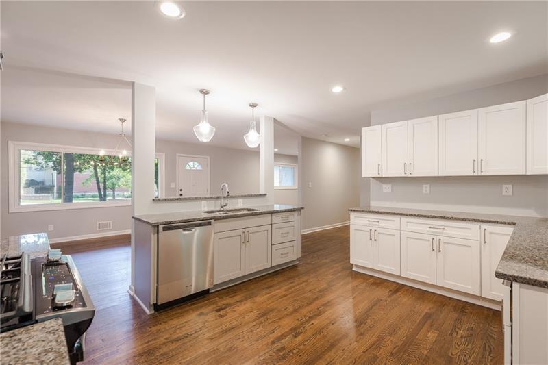 2192 Dering Circle - Photo 1