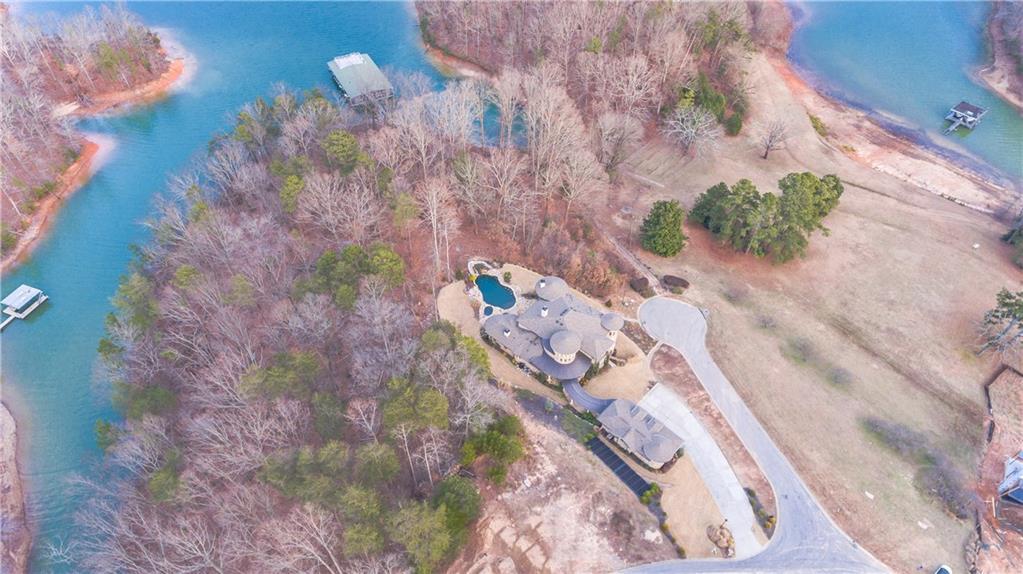 8465 Lyonesse Drive - Photo 1