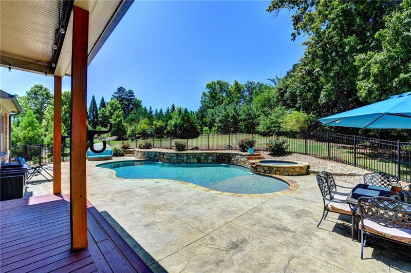 1615 Bramble Bush Way - Photo 1