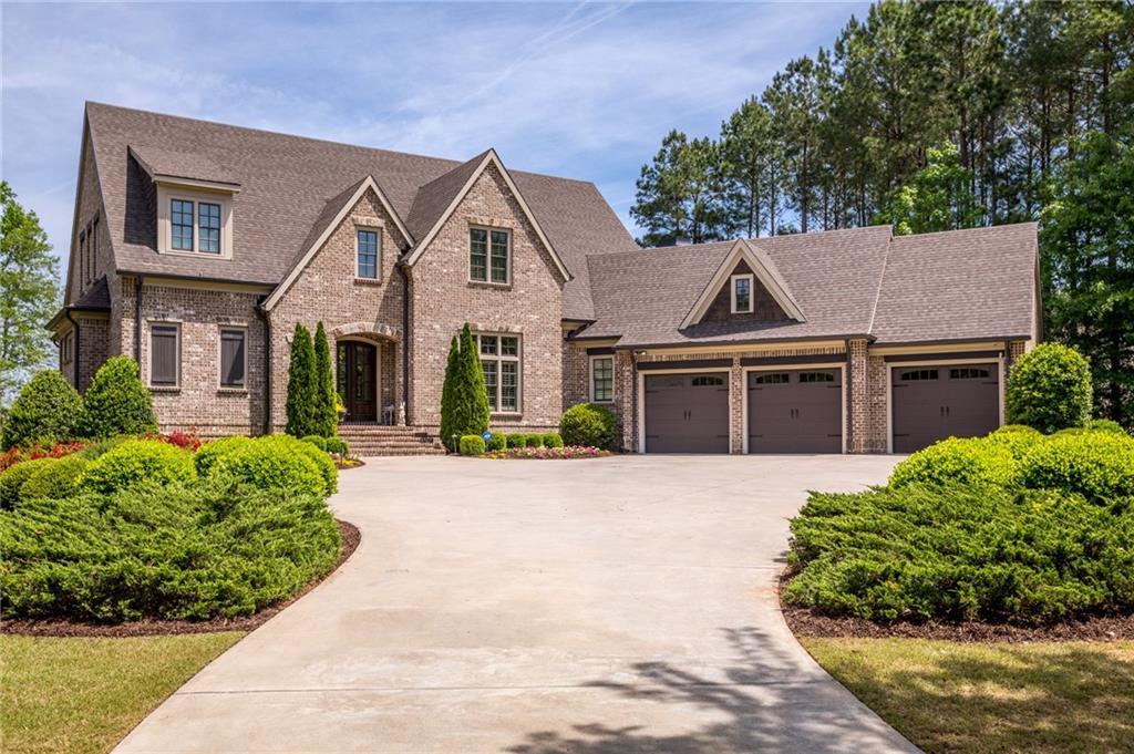 350 Newhaven Drive - Photo 1