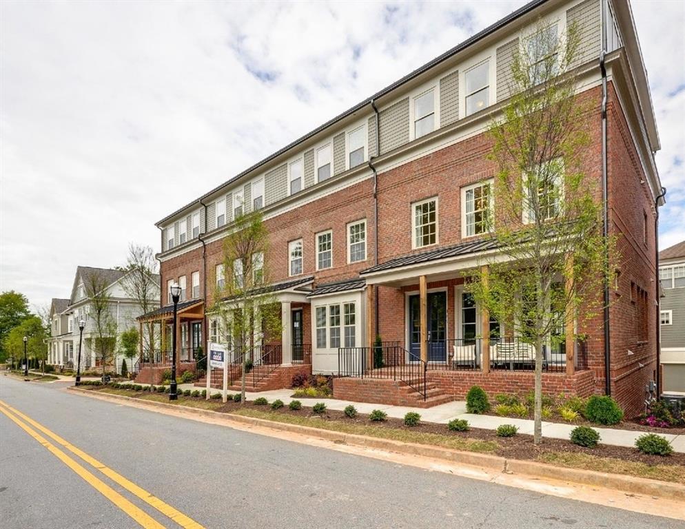 174 Cole Street - Photo 1