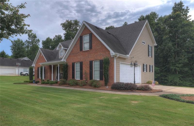 2041 Pheasant Run Drive - Photo 1