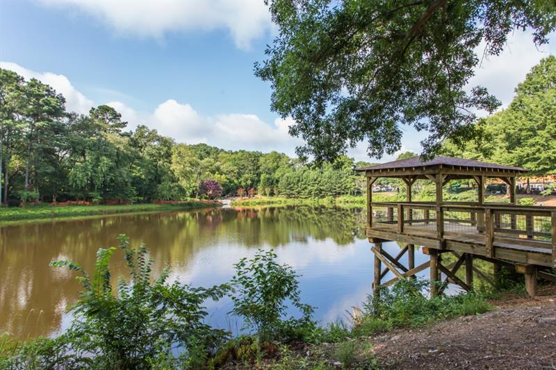 1800 Clairmont Lake - Photo 1