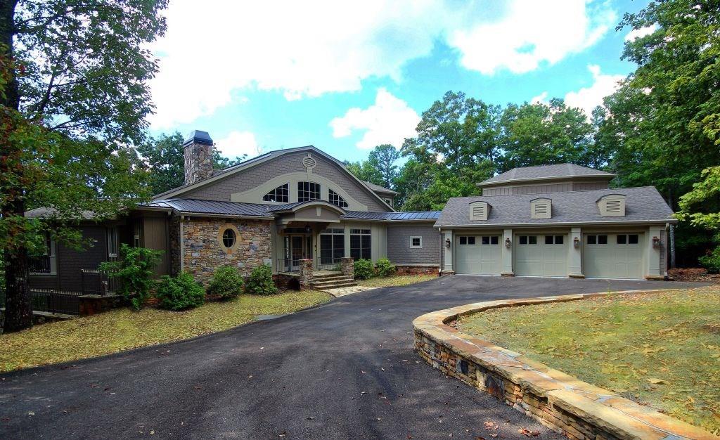 549 Petit Ridge Drive - Photo 1