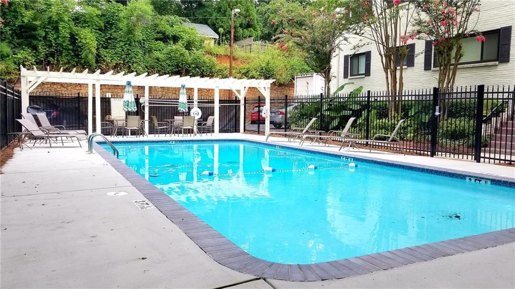 880 Glendale Terrace - Photo 1