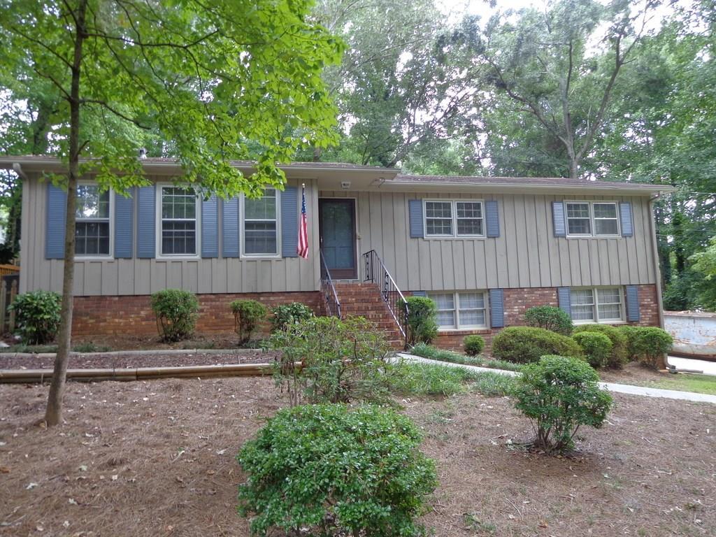 2110 Saddle Lane - Photo 1