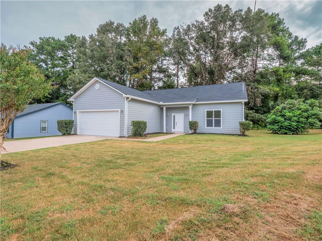1588 Brandon Square - Photo 1