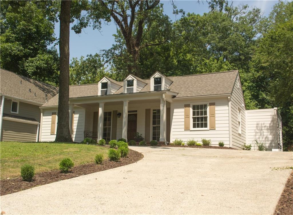 563 Collier Road - Photo 1