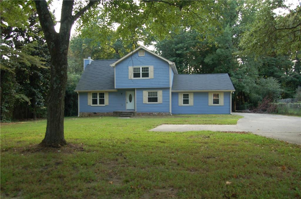 6559 Fayetteville Road - Photo 1