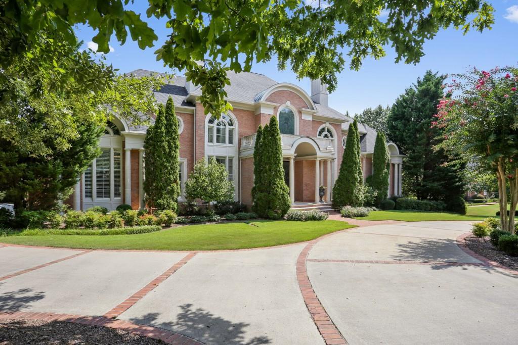 1008 Cherbury Lane - Photo 1