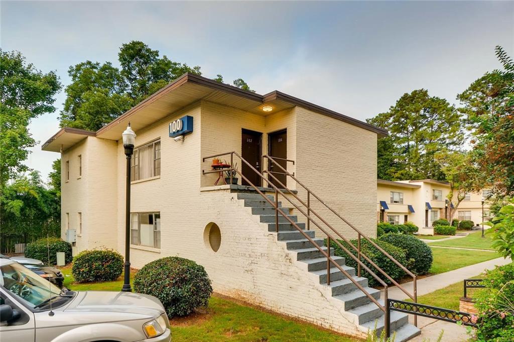 2230 Cheshire Bridge Road - Photo 1