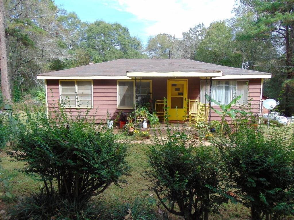 1532 Howard-Cooper Road - Photo 1