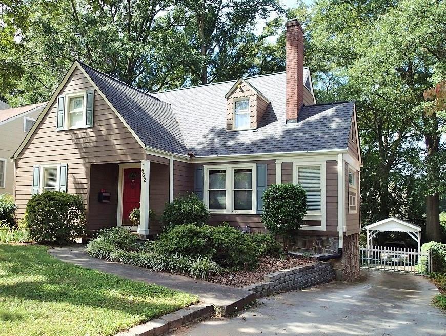 562 Oakdale Road - Photo 1