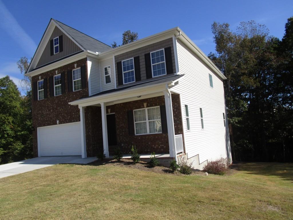 130 Brooks Circle - Photo 1