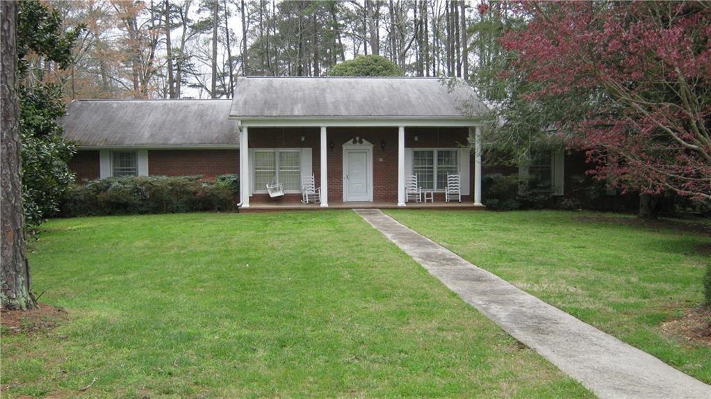 300 Peachtree Road - Photo 1