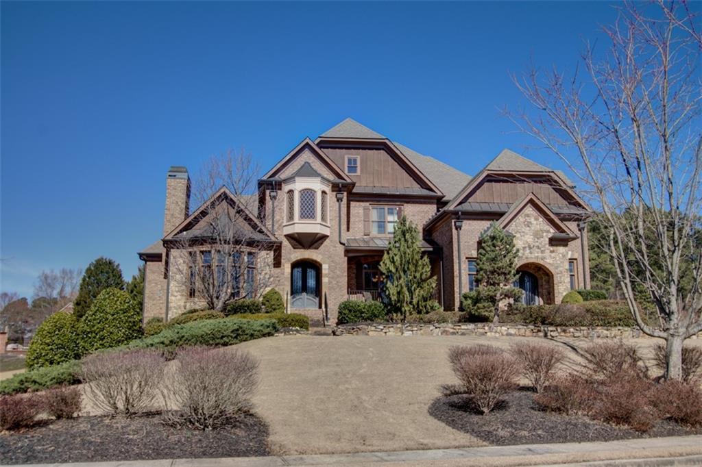2890 Drayton Hall Drive - Photo 1