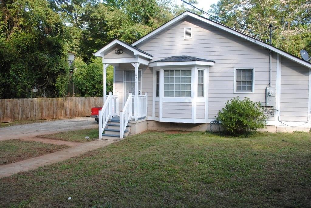 874 Oakland Drive - Photo 1