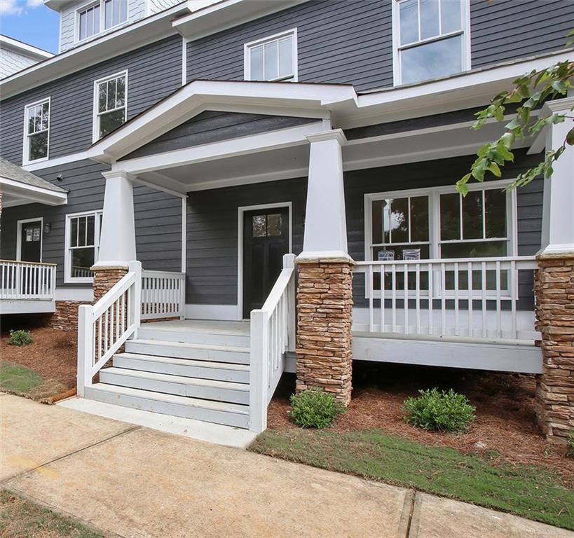 623 Chestnut Street - Photo 1