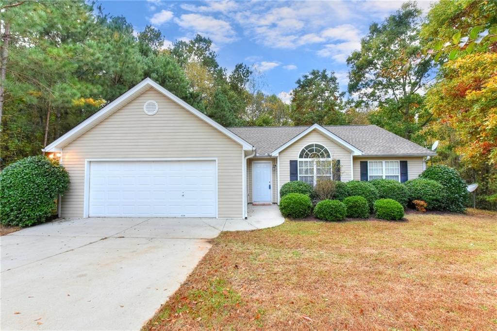 902 Yellow Pine Circle - Photo 1