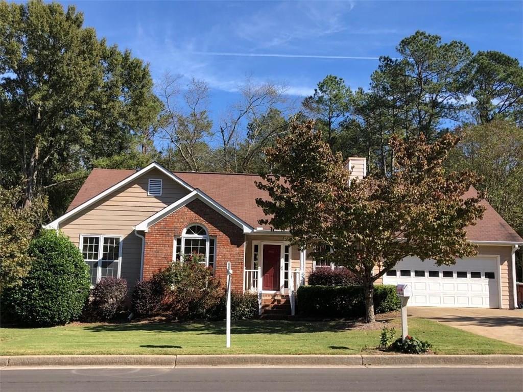 8 Saddlebrook Drive - Photo 1