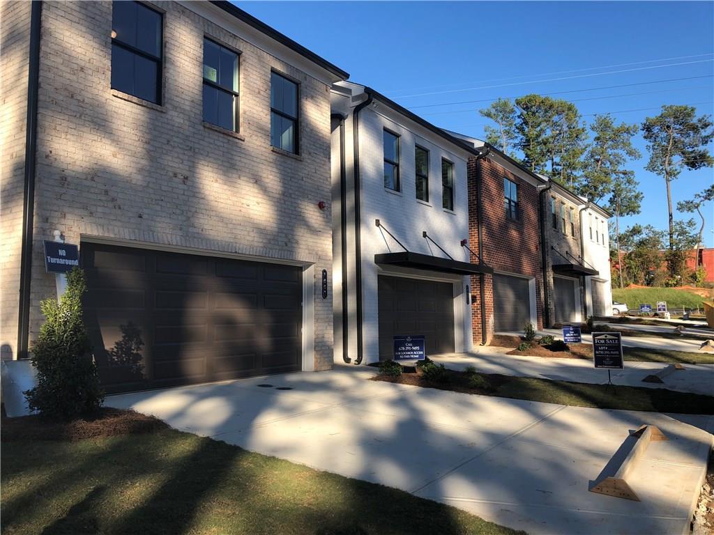 1004 Rohner Way - Photo 1