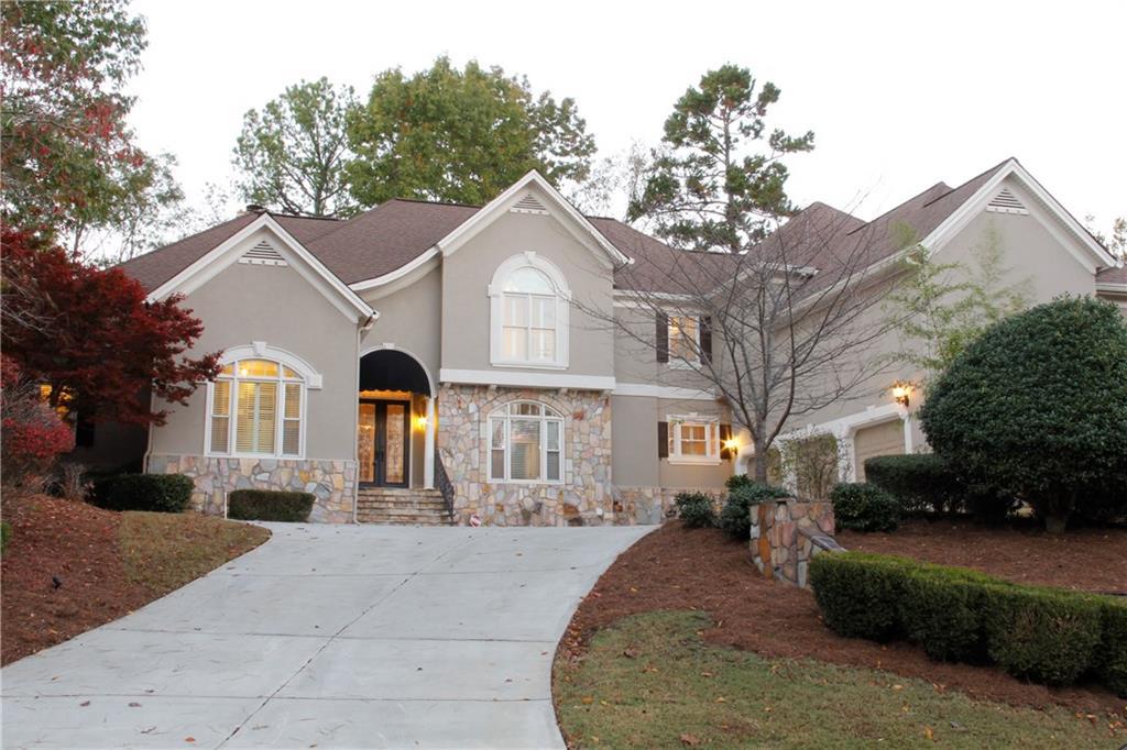 205 Wicklawn Way - Photo 1