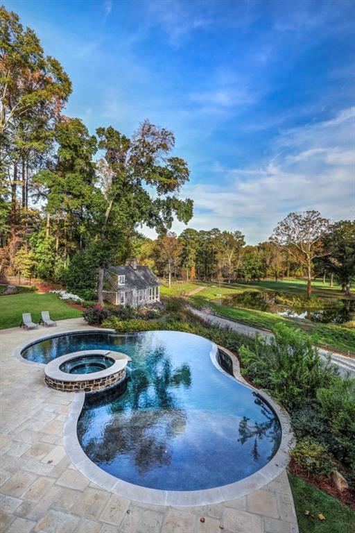 4975 Peachtree Dunwoody Road - Photo 1