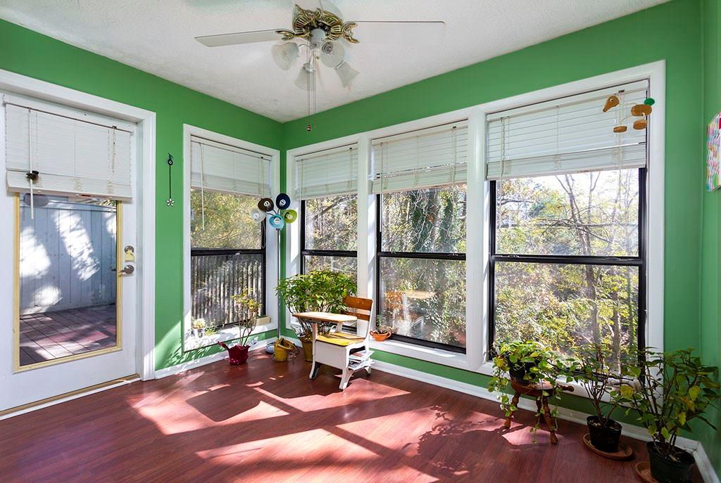518 Park Ridge Circle - Photo 1