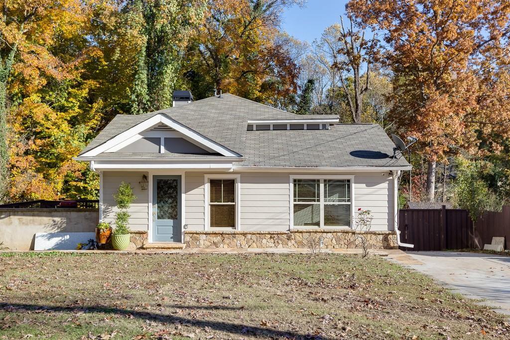 5835 Pine Road - Photo 1