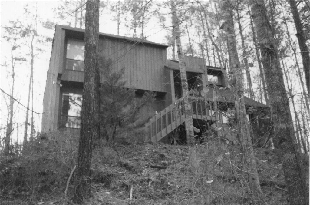 654 Charing Cross Drive - Photo 1