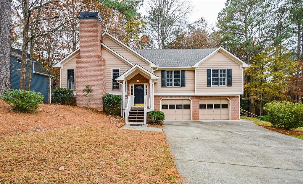 913 Fernwood Road - Photo 1