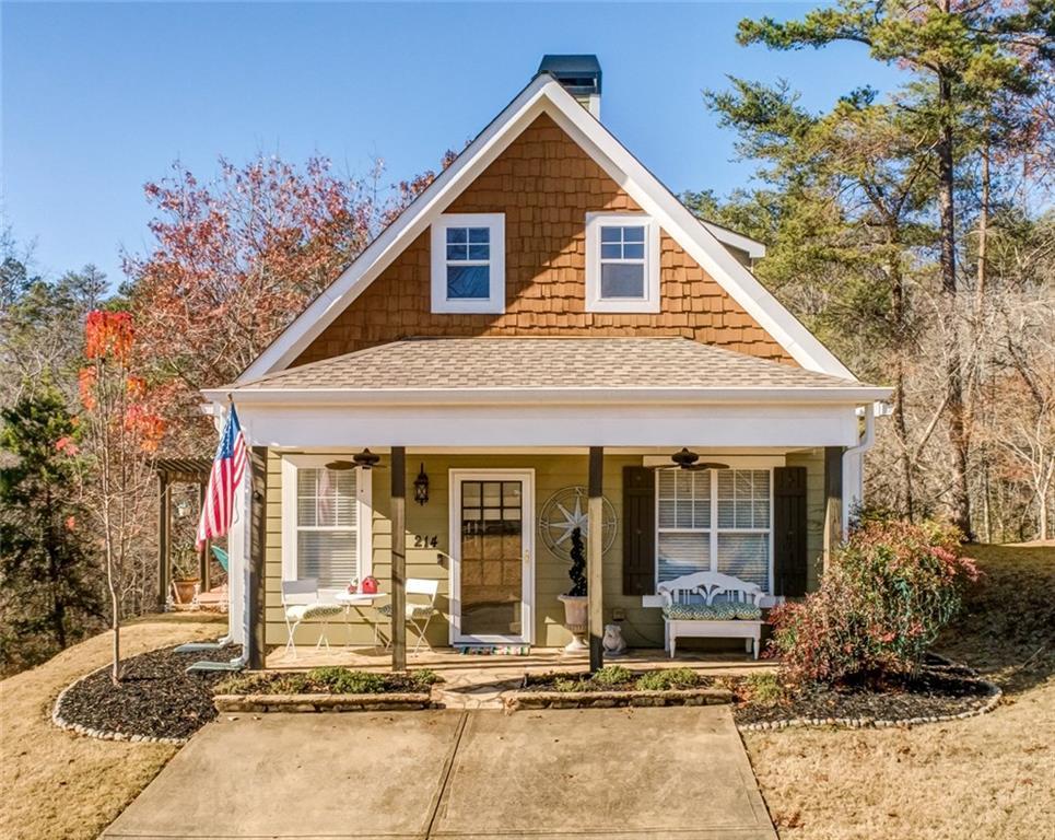 214 Lakeside Drive - Photo 1