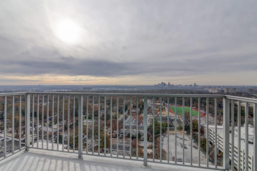 250 Pharr Road - Photo 1