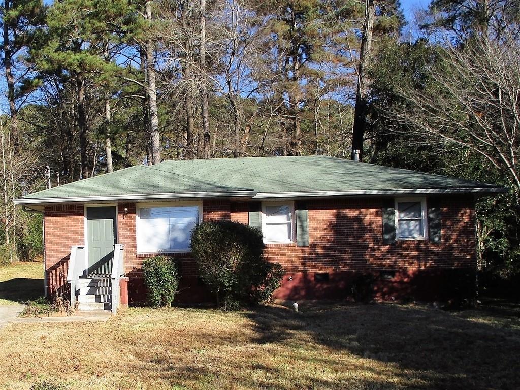 4390 Glenwood Parkway - Photo 1