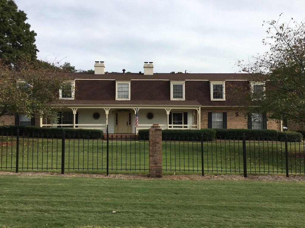 3825 Lavista Road - Photo 1