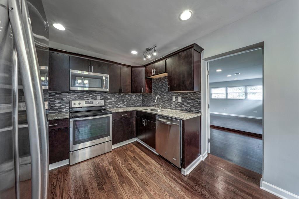1958 Crestmoore Drive - Photo 1