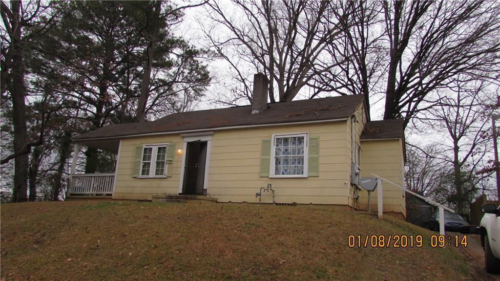 1645 Oak Knoll Circle - Photo 1