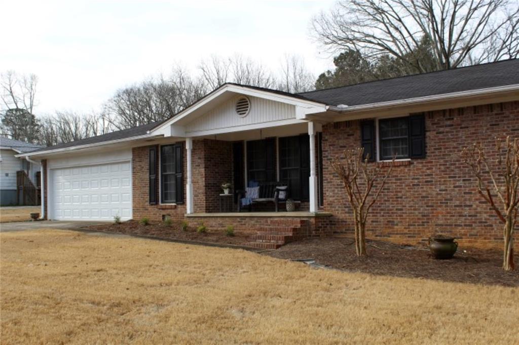 427 Eastside Drive - Photo 1
