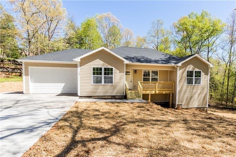 13 Emmett Drive - Photo 1